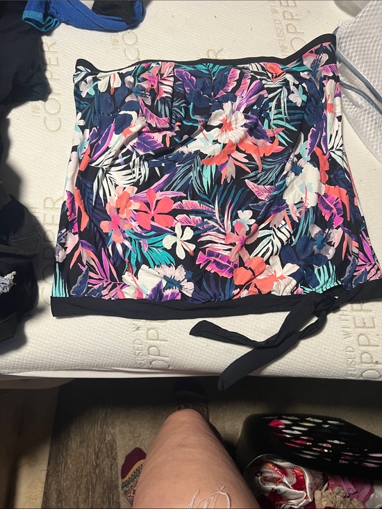 Leilani Tops - Tropical Floral Swim Skirt - Multicolor